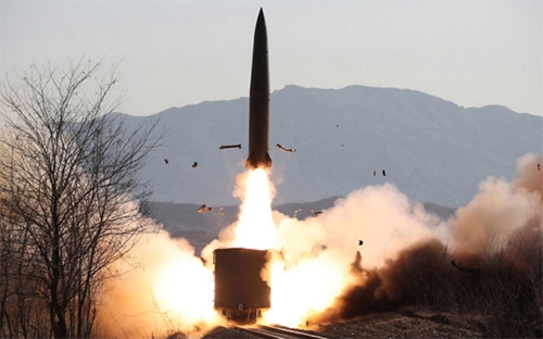 Triều Tiên phóng tên lửa ra vùng biển phía Đông